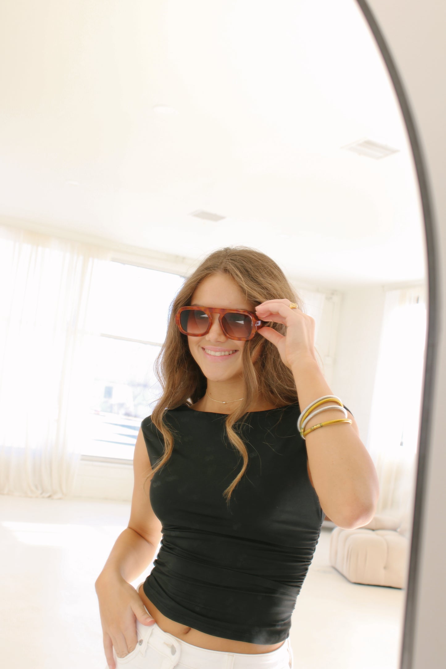 oversize rounded sunglasses