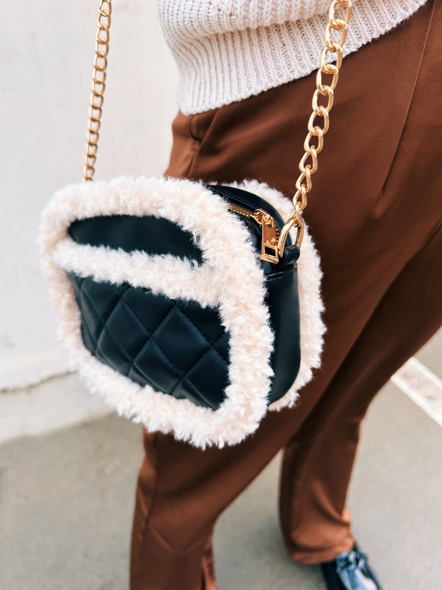 holly sherpa leather bag