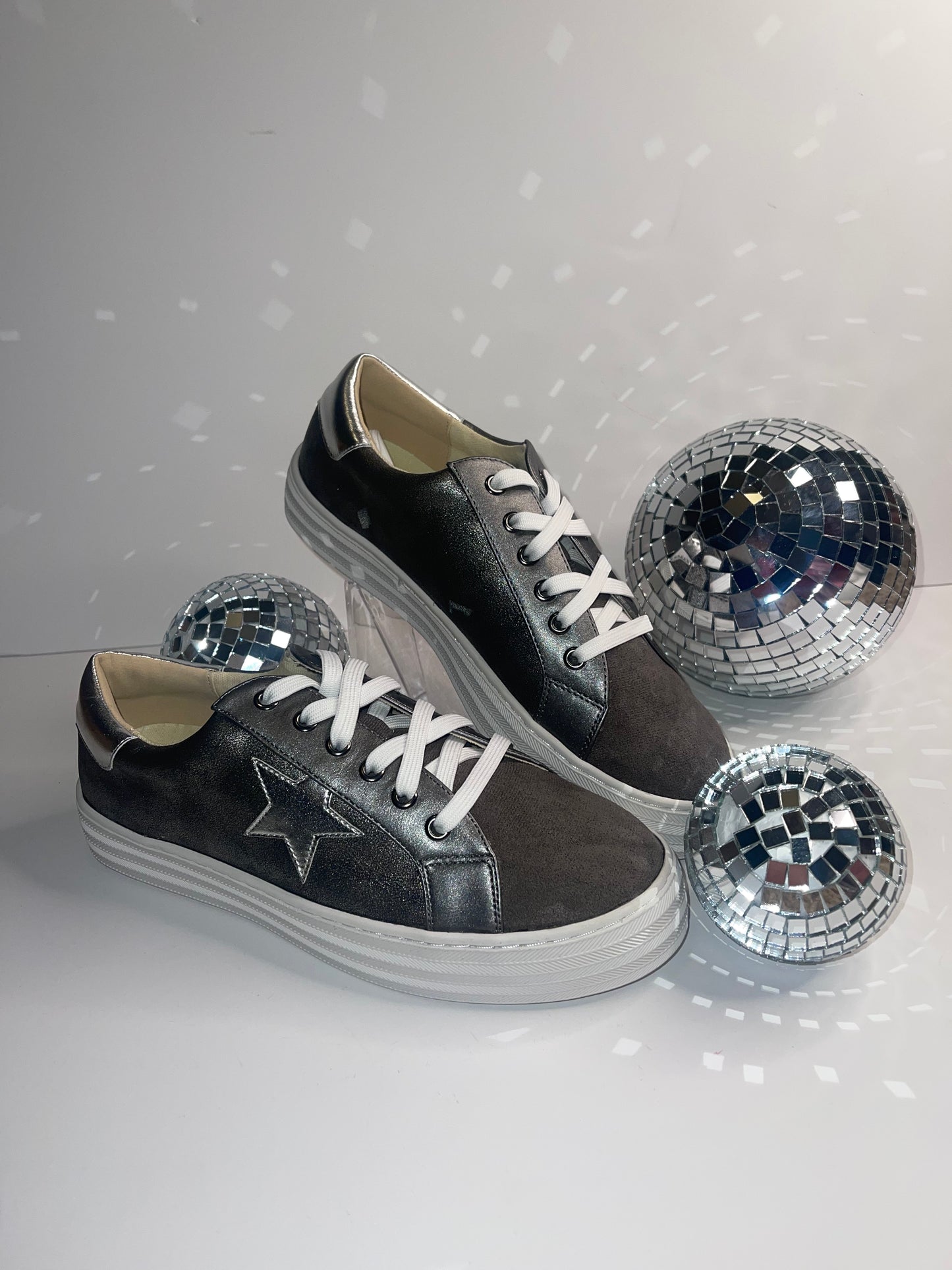 stary eyed silver sneaker